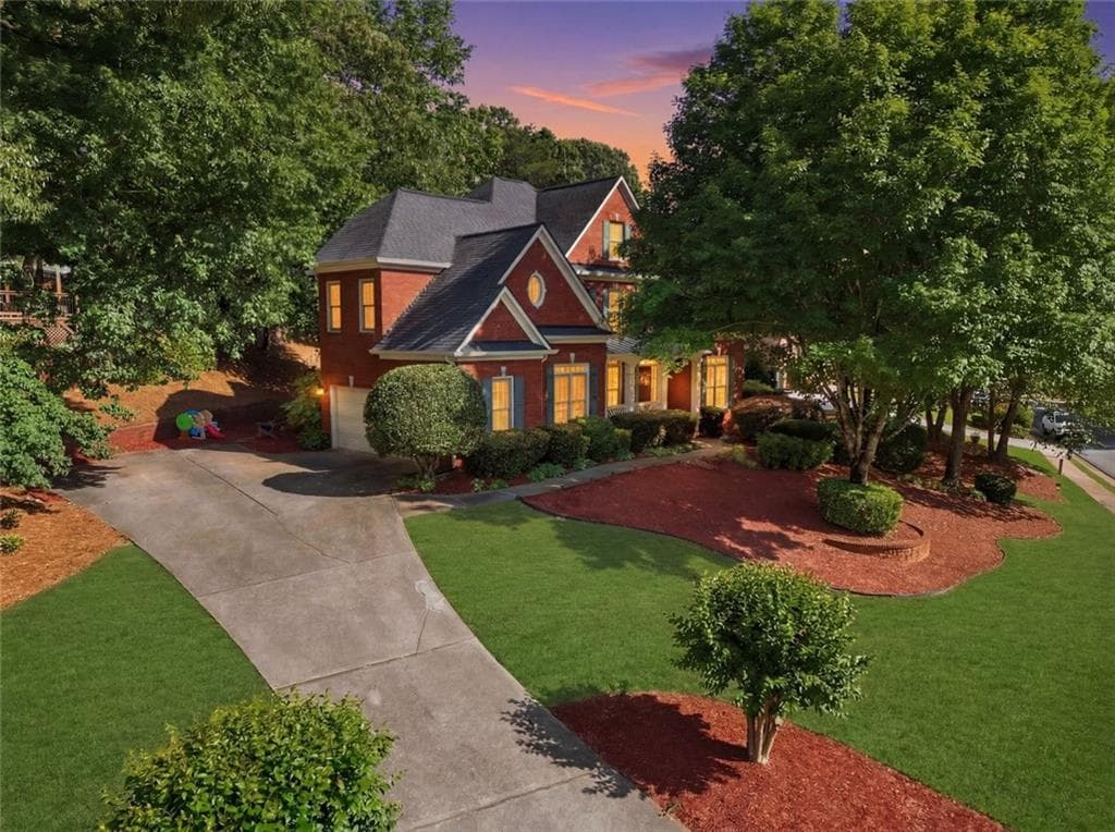 6 bedroom, 5 bathroom, 4,803 sq ft single family residence for sale at 5325 Mcintosh Drive, Cumming, GA 30040 — photo 3