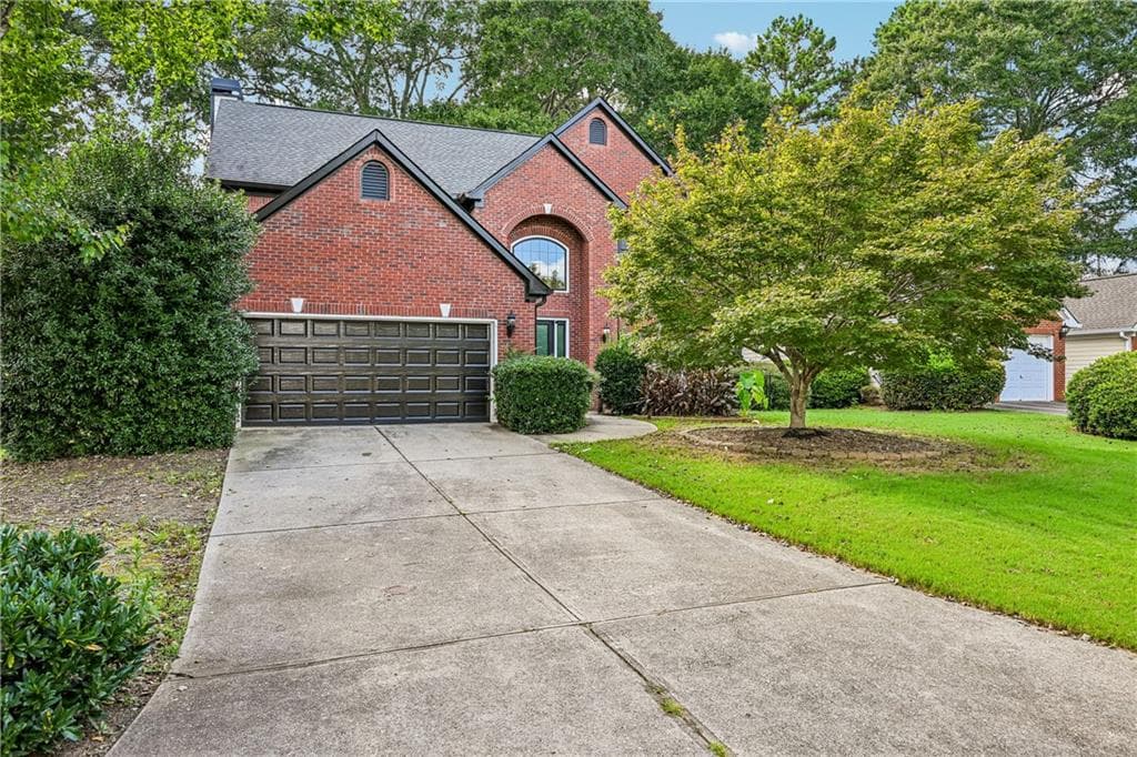 4 bedroom, 3 bathroom, 2,422 sq ft single family residence for sale at 8590 River Walk Landing, Johns Creek, GA 30024