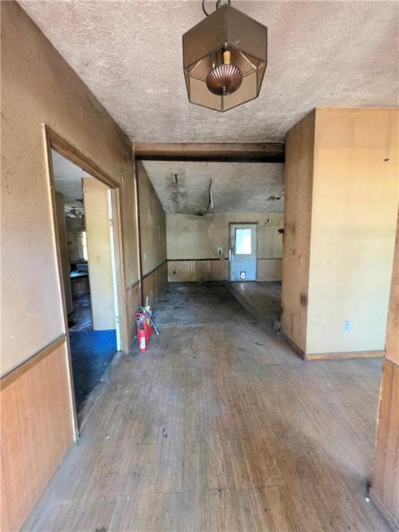 3 bedroom, 2 bathroom, 1,512 sq ft single family residence under contract at 1670 Lake Jodeco Road, Jonesboro, GA 30236 — photo 4