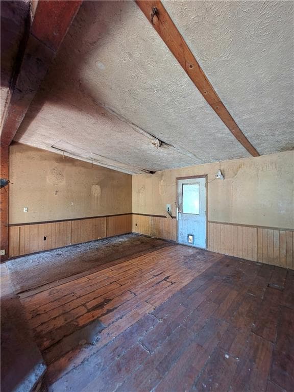3 bedroom, 2 bathroom, 1,512 sq ft single family residence under contract at 1670 Lake Jodeco Road, Jonesboro, GA 30236 — photo 7