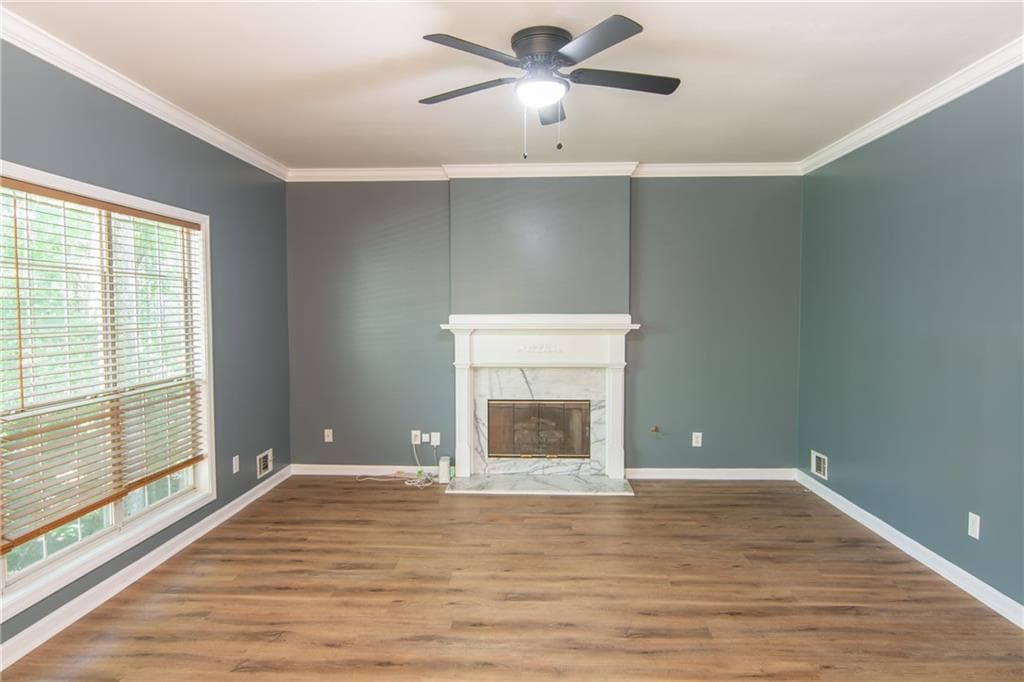 6 bedroom, 5 bathroom, 3,473 sq ft single family residence for sale at 2108 Brickton Crossing, Buford, GA 30518 — photo 5