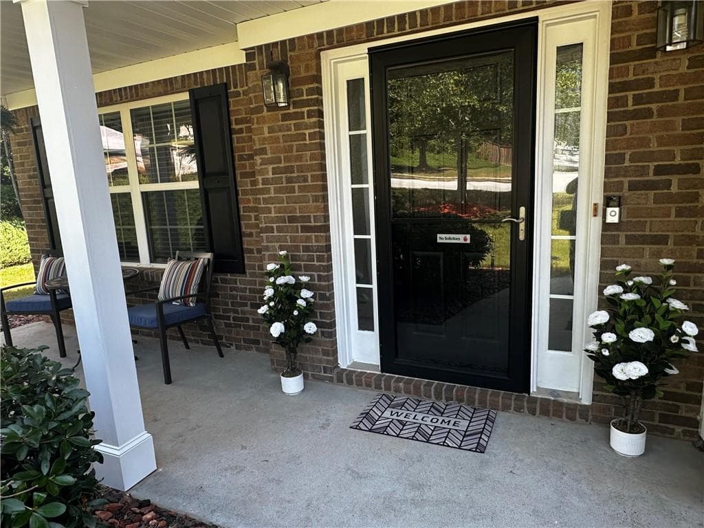 4 bedroom, 3 bathroom, 2,652 sq ft single family residence for sale at 1138 Mitford Lane, Dacula, GA 30019 — photo 3