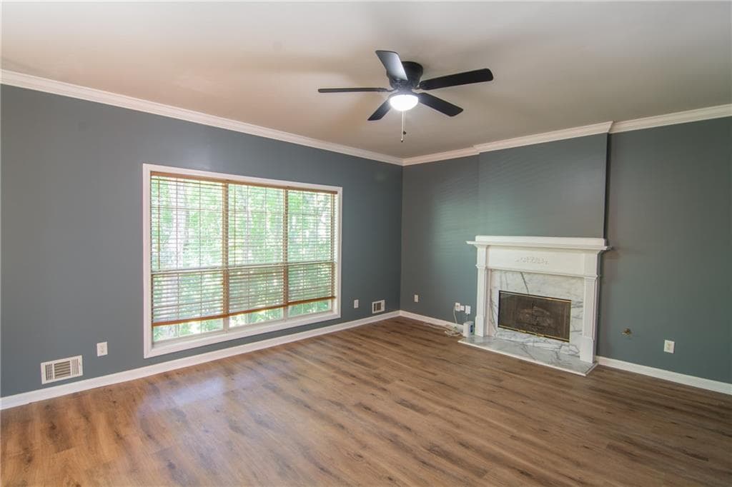 6 bedroom, 5 bathroom, 3,473 sq ft single family residence for sale at 2108 Brickton Crossing, Buford, GA 30518 — photo 6