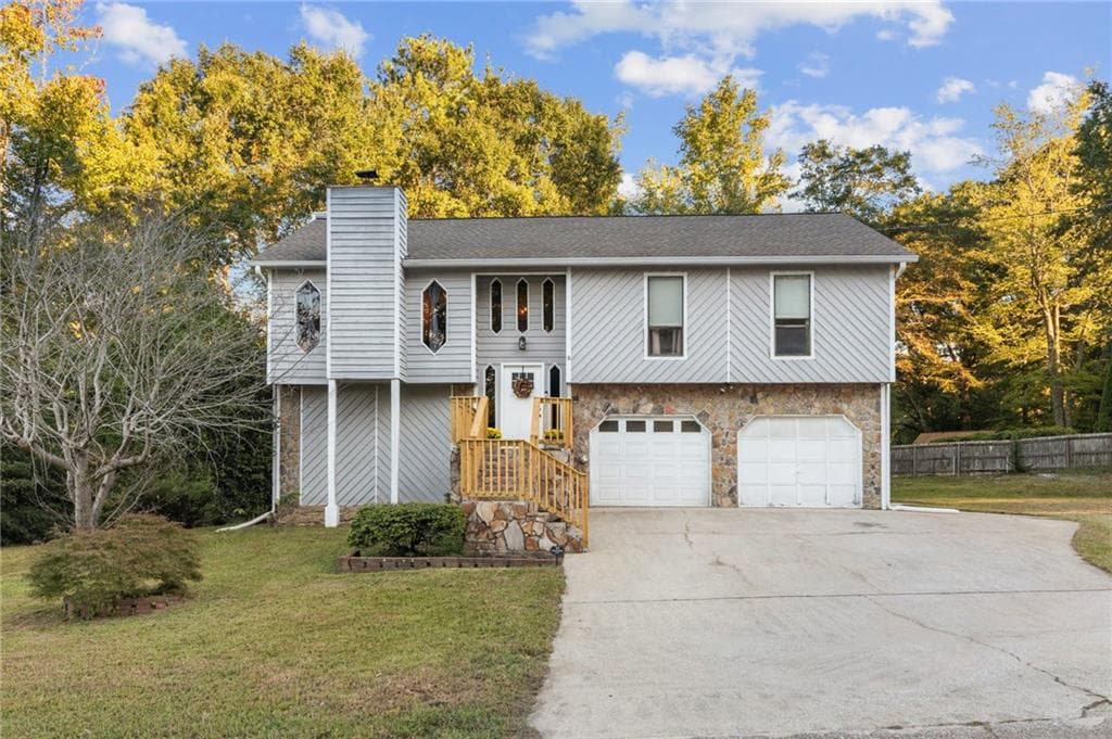 4 bedroom, 3 bathroom, 2,148 sq ft single family residence for sale at 2361 Skyline Ridge Drive, Lithia Springs, GA 30122