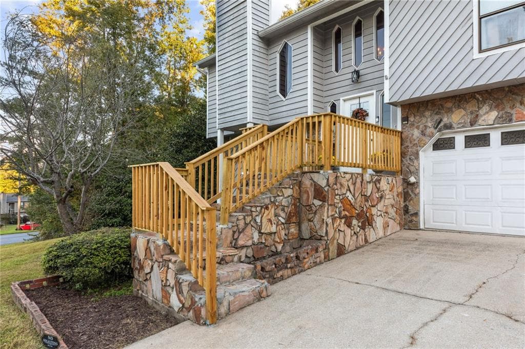 4 bedroom, 3 bathroom, 2,148 sq ft single family residence for sale at 2361 Skyline Ridge Drive, Lithia Springs, GA 30122 — photo 3