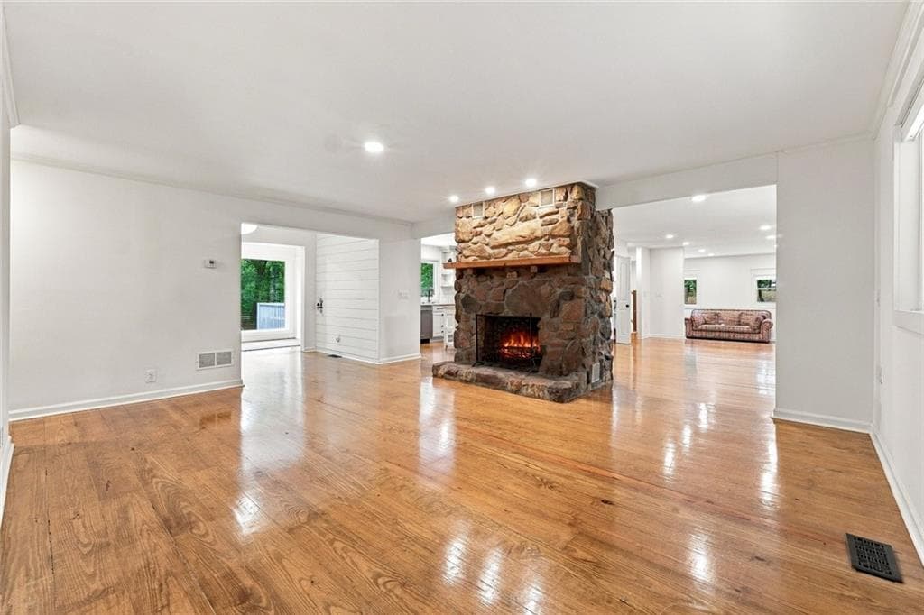 5 bedroom, 6 bathroom, 3,795 sq ft single family residence for rent at 12 Providence Way, Milton, GA 30004 for $5,500 a month — photo 9