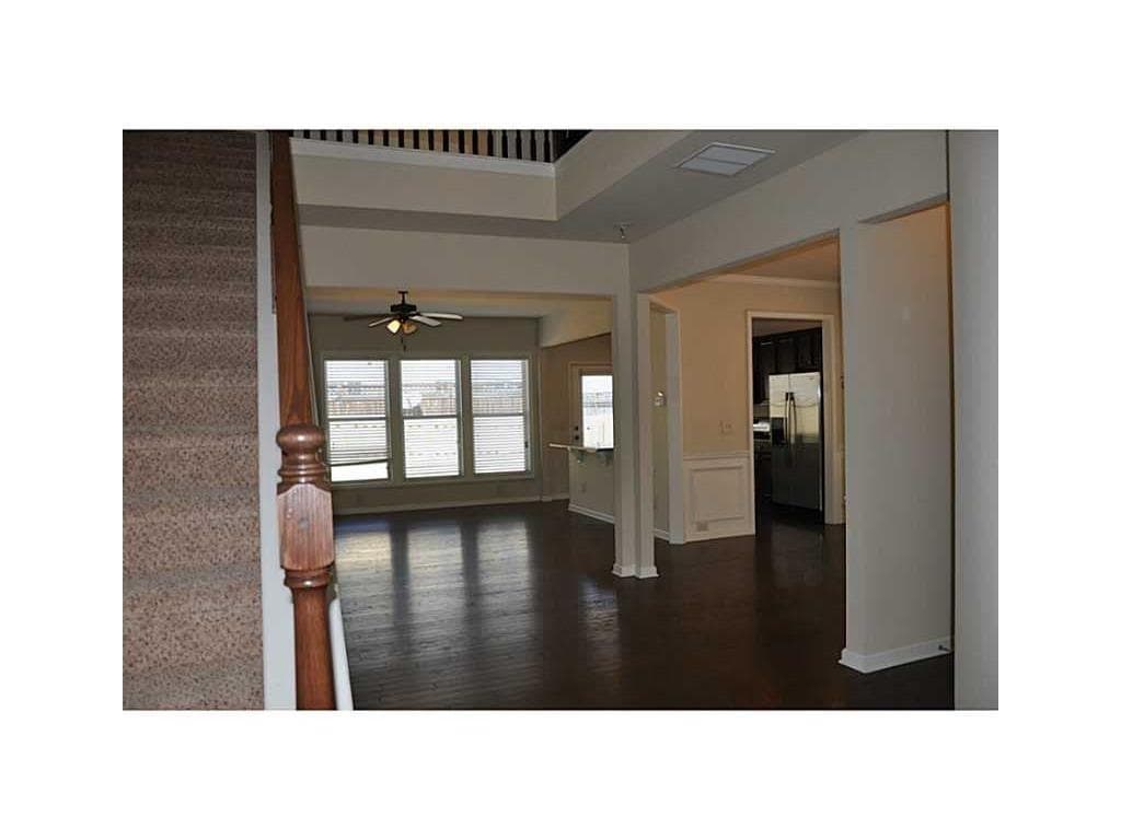 3 bedroom, 3 bathroom, 1,925 sq ft townhouse for rent at 2545 Thackery Court, Cumming, GA 30041 for $2,300 a month — photo 2