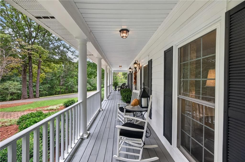 4 bedroom, 3 bathroom, 3,435 sq ft single family residence for sale at 7400 Banks Mill Road, Douglasville, GA 30135 — photo 5