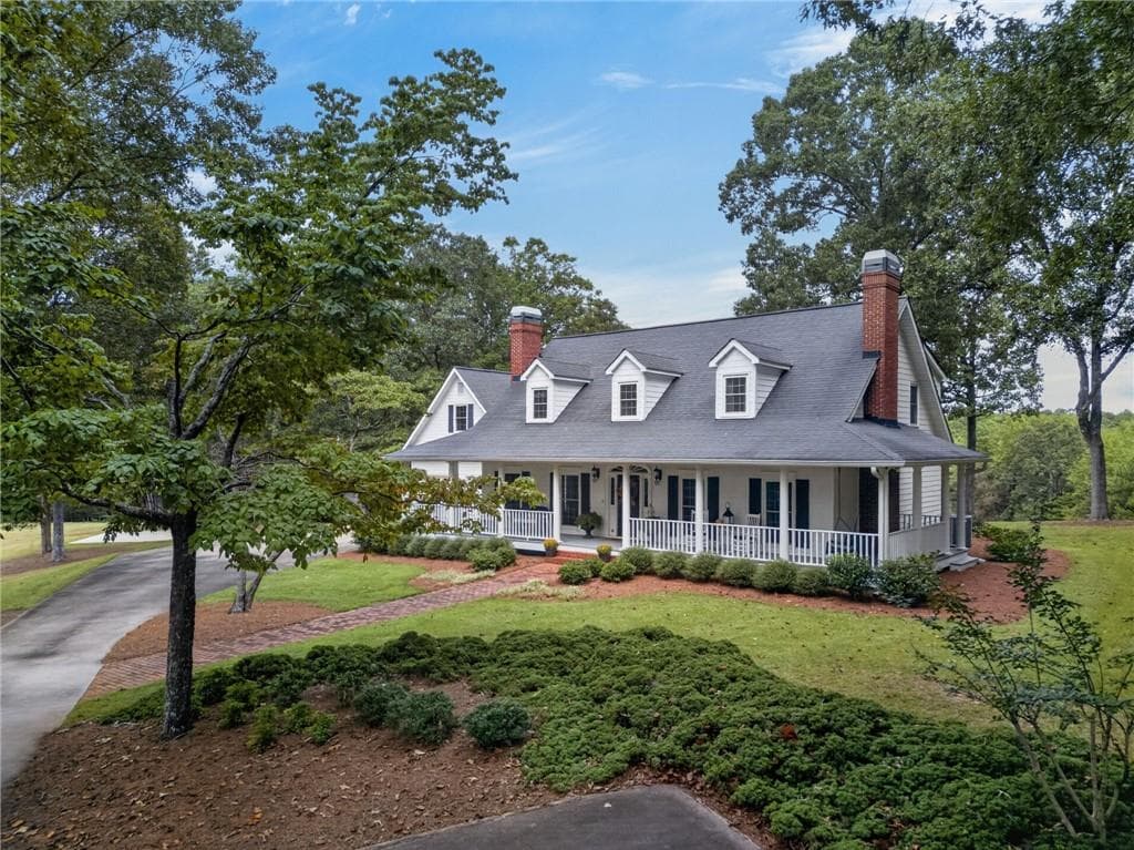 4 bedroom, 3 bathroom, 3,435 sq ft single family residence for sale at 7400 Banks Mill Road, Douglasville, GA 30135