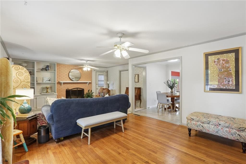 3 bedroom, 2 bathroom, 1,432 sq ft single family residence for sale at 1552 Edinburgh Drive, Tucker, GA 30084 — photo 7