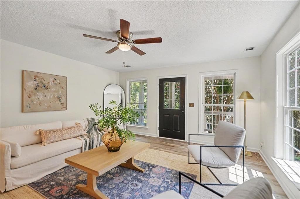 4 bedroom, 2 bathroom, 1,650 sq ft single family residence for sale at 7290 Ga Hwy 5, Douglasville, GA 30135 — photo 5