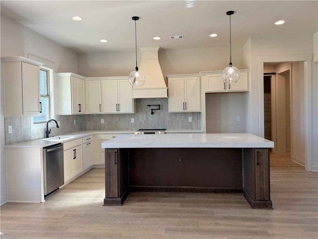 4 bedroom, 3 bathroom, 2,785 sq ft single family residence for sale at 1130 Madison Hills Drive, Madison, GA 30650 — photo 9