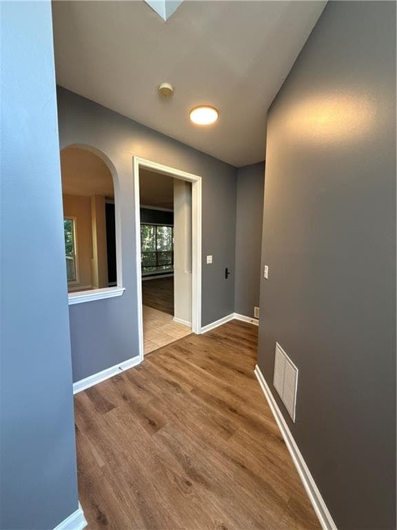 6 bedroom, 5 bathroom, 3,473 sq ft single family residence for sale at 2108 Brickton Crossing, Buford, GA 30518 — photo 4