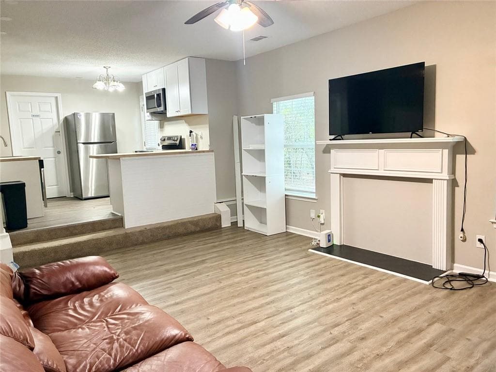 1 bedroom, 1 bathroom, 1,000 sq ft duplex for rent at 4984 Galleon Crossing B, Decatur, GA 30035 for $1,500 a month — photo 6