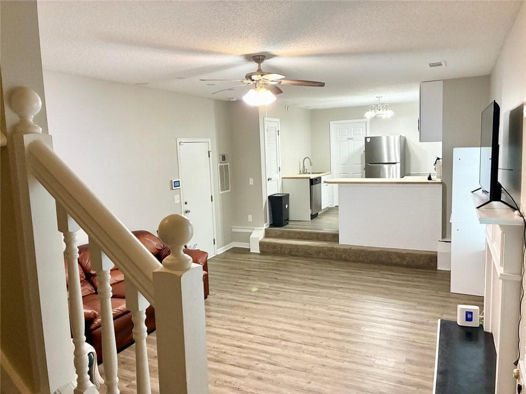1 bedroom, 1 bathroom, 1,000 sq ft duplex for rent at 4984 Galleon Crossing B, Decatur, GA 30035 for $1,500 a month — photo 8