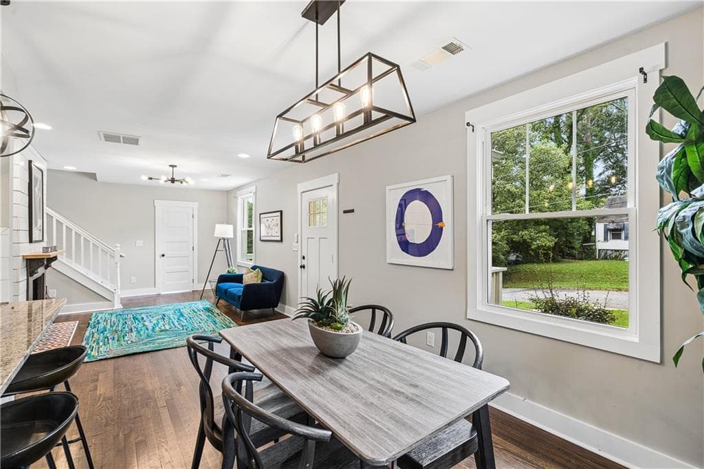 3 bedroom, 2 bathroom, 1,297 sq ft single family residence for sale at 1578 Belmont Avenue, Atlanta, GA 30310 — photo 8