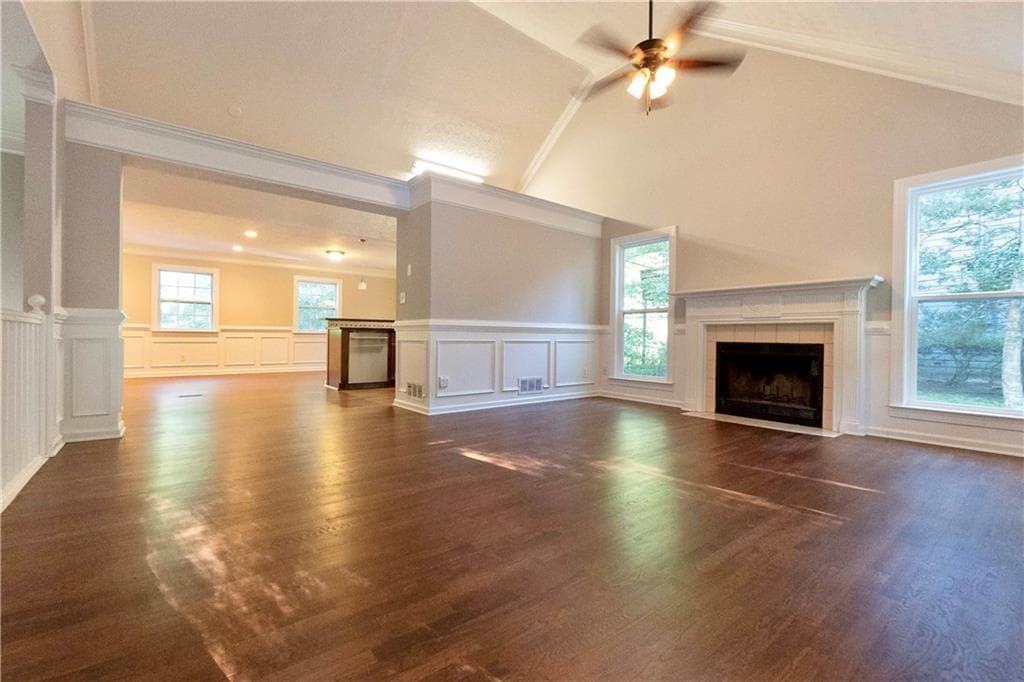 4 bedroom, 3 bathroom, 2,200 sq ft single family residence for sale at 5507 Riverside Drive, Sugar Hill, GA 30518 — photo 2