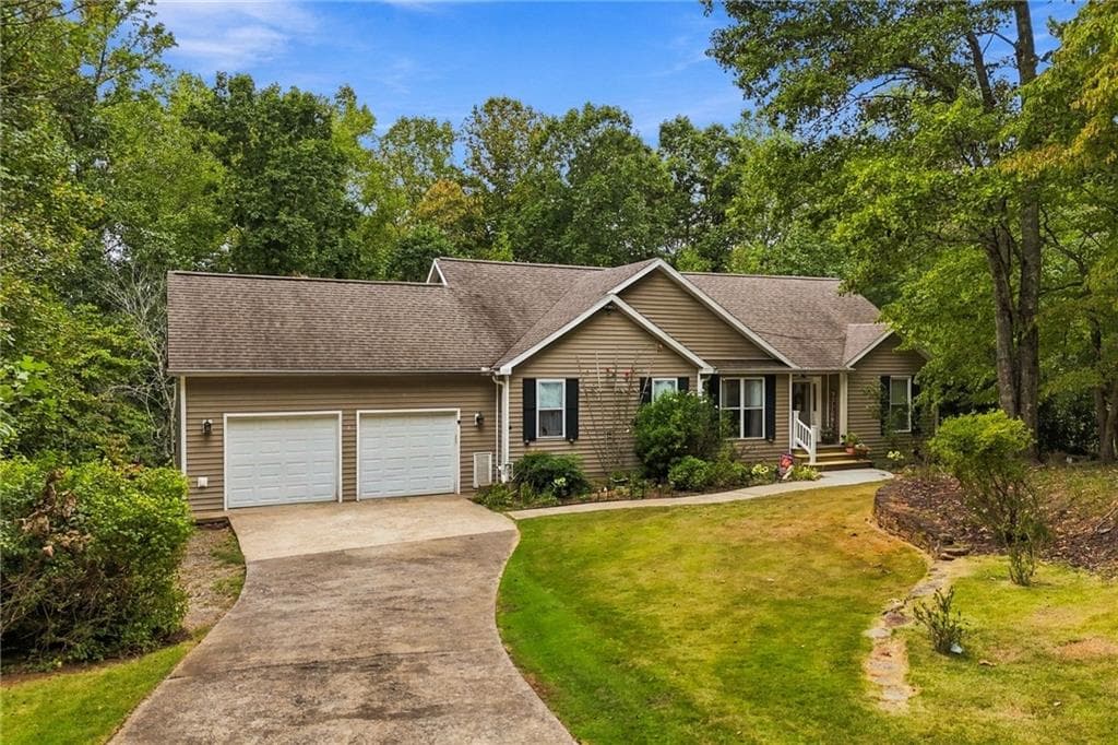 5 bedroom, 3 bathroom, 3,154 sq ft single family residence for sale at 226 Arrow Wood Drive, Waleska, GA 30183