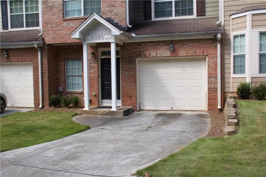 3 bedroom, 3 bathroom, 1,712 sq ft townhouse for rent at 2502 Laurel Circle, Atlanta, GA 30311 for $2,350 a month — photo 3