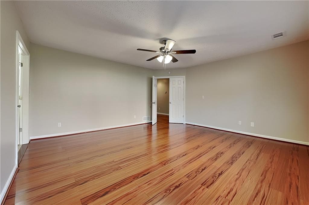 3 bedroom, 4 bathroom, 2,414 sq ft single family residence for rent at 677 Longbow Court, Stone Mountain, GA 30087 for $2,100 a month — photo 8