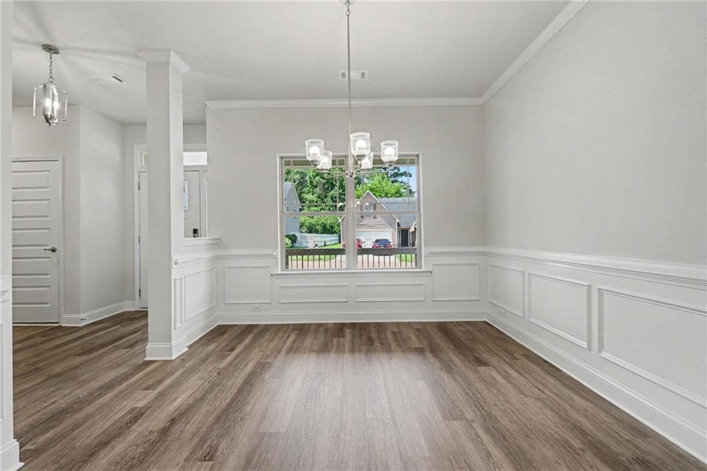 6 bedroom, 5 bathroom, 2,628 sq ft single family residence for sale at 426 Magnolia Grove Place, Cornelia, GA 30531 — photo 9