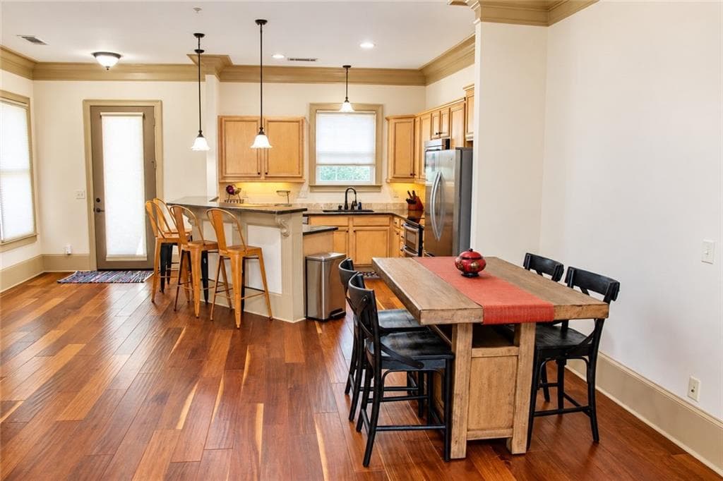4 bedroom, 4 bathroom, 2,142 sq ft townhouse for sale at 3530 Atlanta Avenue, Hapeville, GA 30354 — photo 6