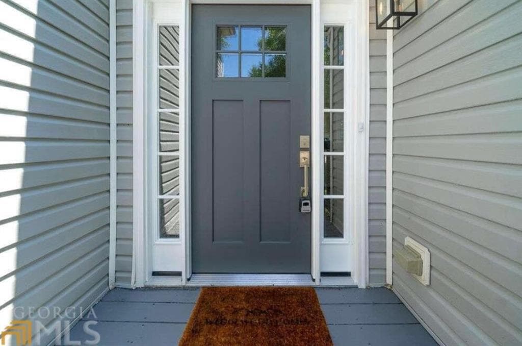 3 bedroom, 2 bathroom, 1,393 sq ft single family residence for sale at 7305 Battle Point, Douglasville, GA 30134 — photo 2