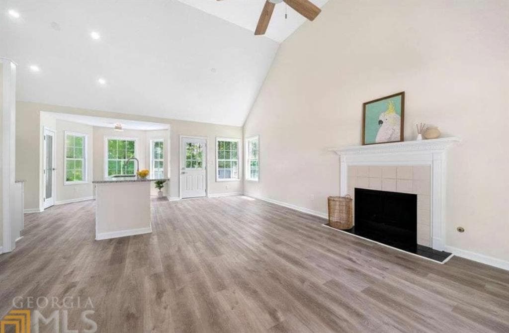3 bedroom, 2 bathroom, 1,393 sq ft single family residence for sale at 7305 Battle Point, Douglasville, GA 30134 — photo 4