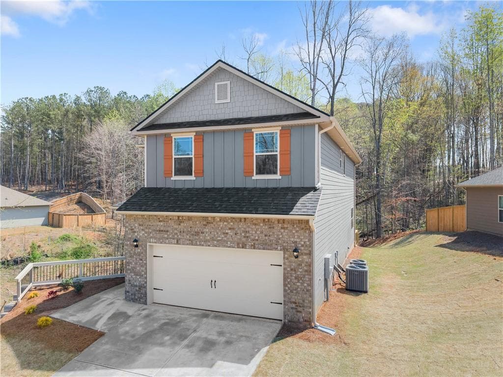 5 bedroom, 4 bathroom, 3,162 sq ft single family residence for sale at 266 Magnolia Villas Drive, Cornelia, GA 30531 — photo 4