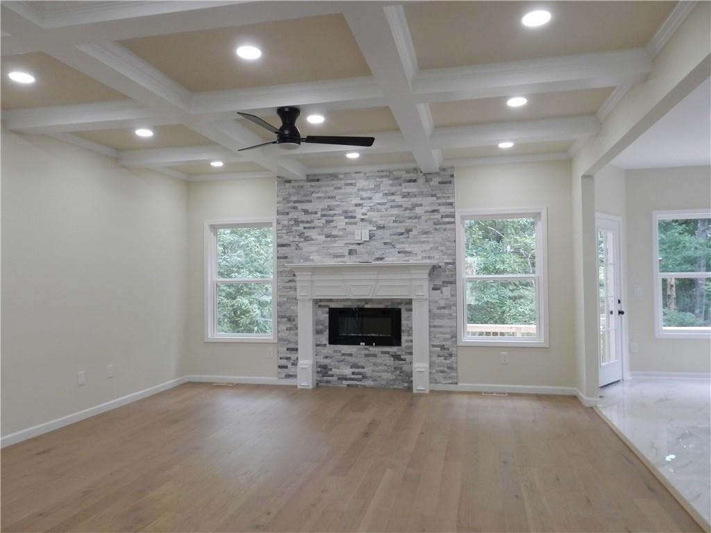 5 bedroom, 5 bathroom, 3,265 sq ft single family residence for sale at 4120 Alayna Lee Circle, Mcdonough, GA 30252 — photo 8