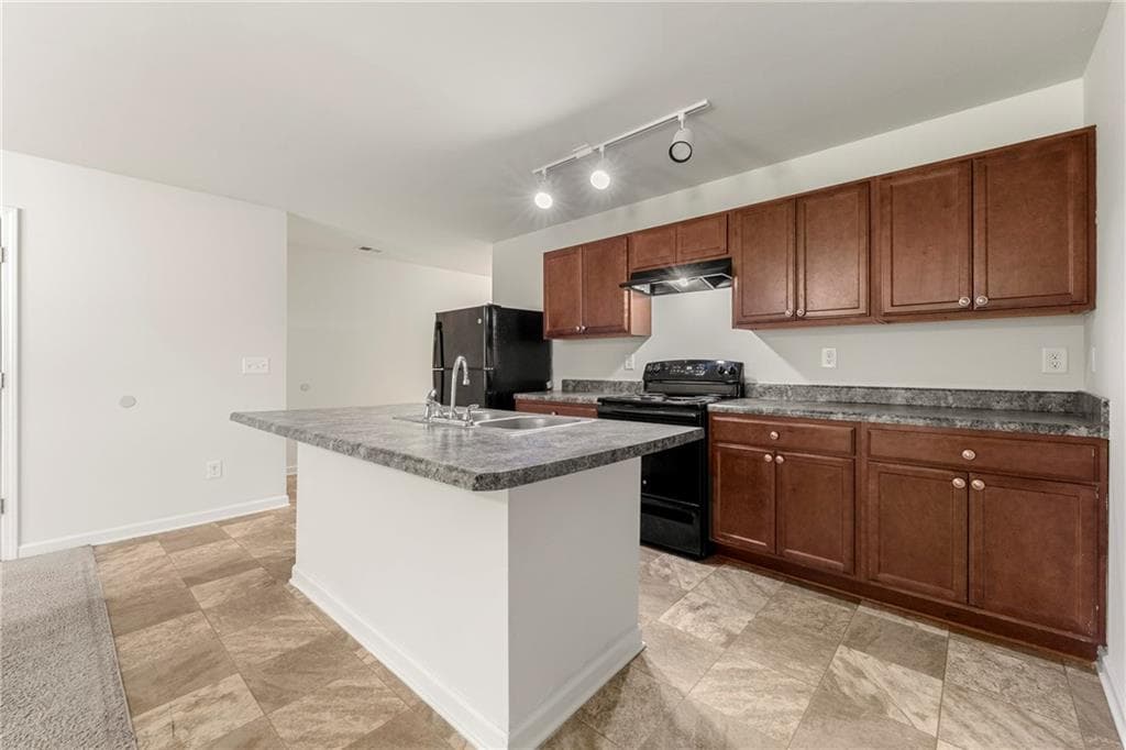 3 bedroom, 3 bathroom, 1,600 sq ft single family residence for rent at 2383 Hackamore Drive, Atlanta, GA 30349 for $1,745 a month — photo 4
