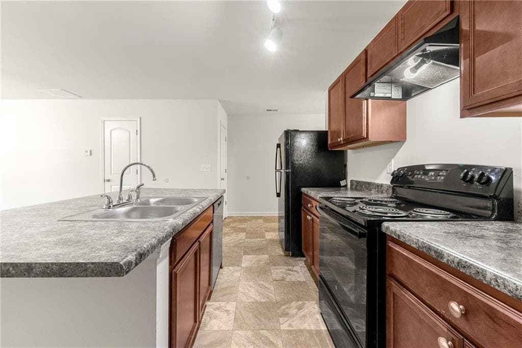 3 bedroom, 3 bathroom, 1,600 sq ft single family residence for rent at 2383 Hackamore Drive, Atlanta, GA 30349 for $1,745 a month — photo 5