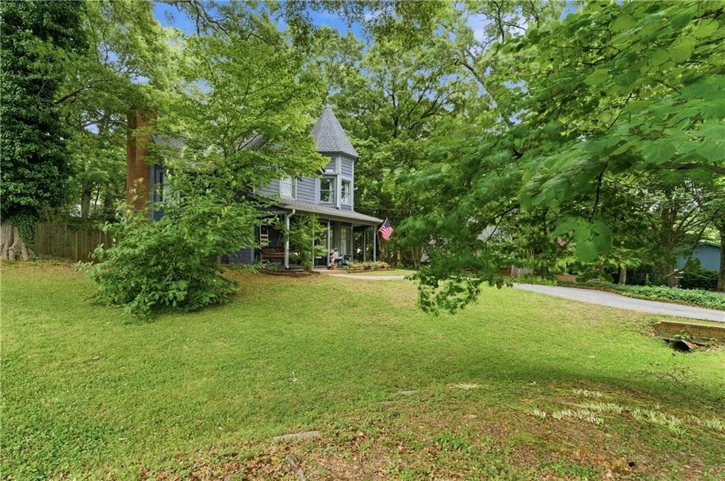 3 bedroom, 3 bathroom, 1,798 sq ft single family residence for sale at 117 Oak Ridge, Monroe, GA 30655 — photo 4