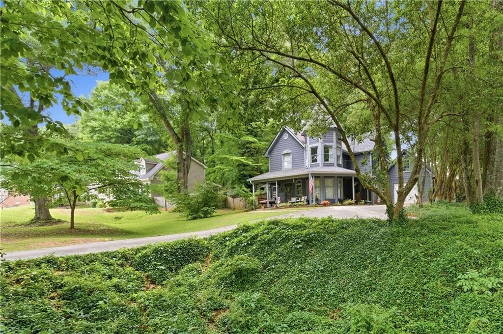 3 bedroom, 3 bathroom, 1,798 sq ft single family residence for sale at 117 Oak Ridge, Monroe, GA 30655 — photo 5