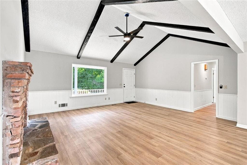 3 bedroom, 2 bathroom, 1,792 sq ft single family residence for sale at 13480 New Providence Road, Alpharetta, GA 30004 — photo 10