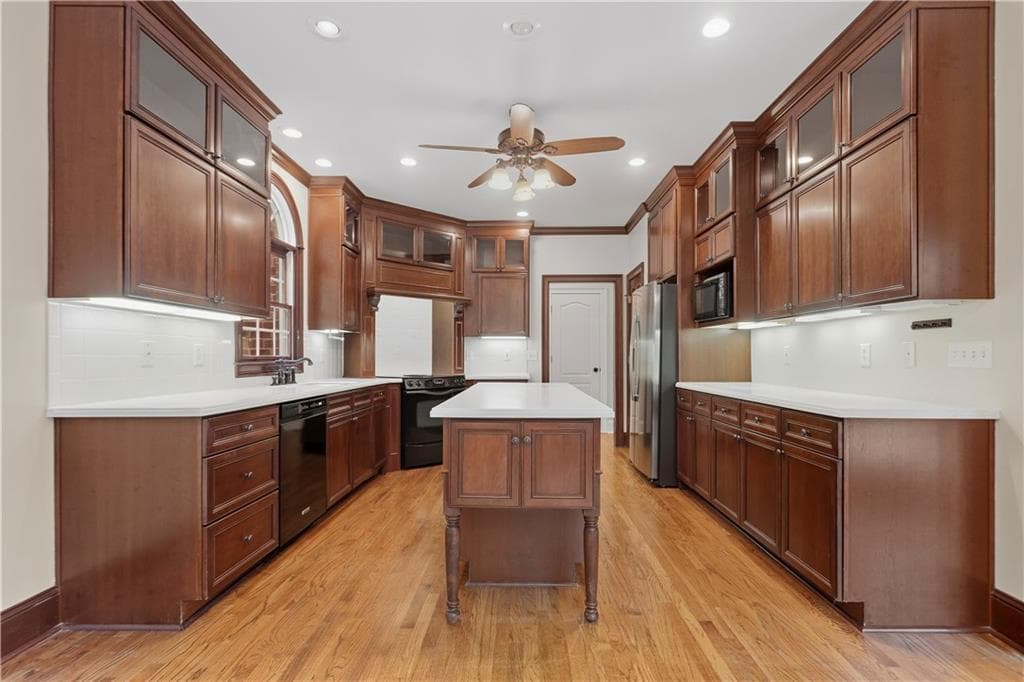 4 bedroom, 5 bathroom, 3,899 sq ft single family residence for sale at 1100 Coday Bluff, Athens, GA 30606 — photo 9