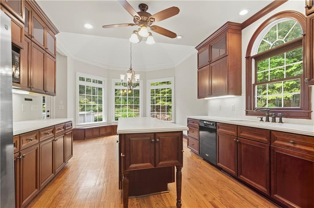 4 bedroom, 5 bathroom, 3,899 sq ft single family residence for sale at 1100 Coday Bluff, Athens, GA 30606 — photo 8