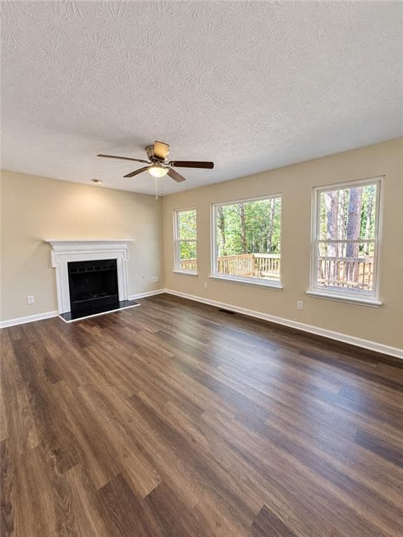 3 bedroom, 3 bathroom, 1,904 sq ft single family residence for sale at 3801 Brittan Glade Trail, Snellville, GA 30039 — photo 10