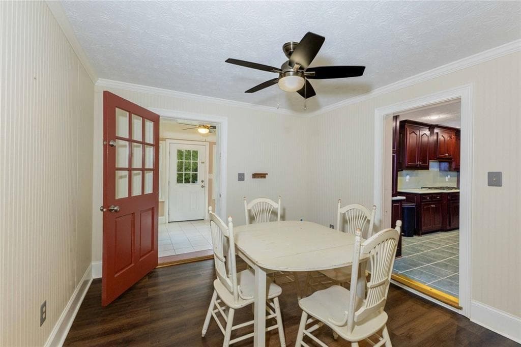 3 bedroom, 2 bathroom, 2,174 sq ft single family residence for sale at 8410 Cleckler Road, Palmetto, GA 30268 — photo 9