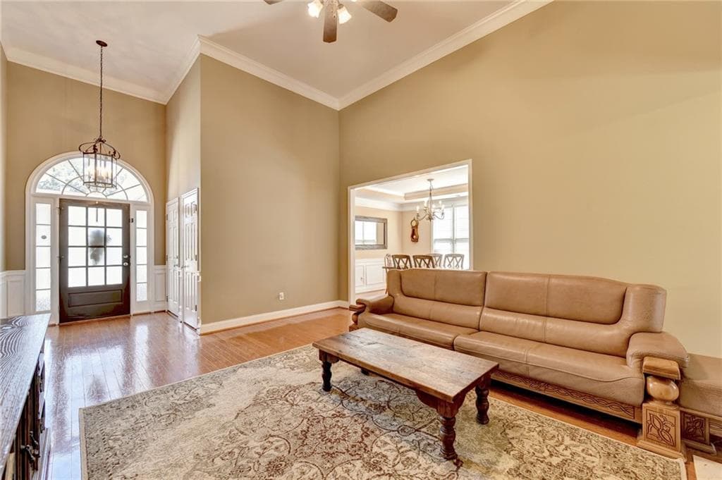 3 bedroom, 2 bathroom, 2,068 sq ft single family residence for sale at 1890 Barrett Knoll Court, Kennesaw, GA 30152 — photo 8