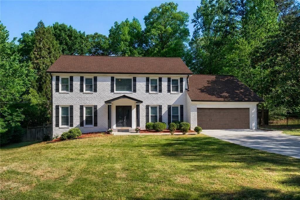 5 bedroom, 5 bathroom, 4,451 sq ft single family residence for sale at 2368 Fenhurst Place, Dunwoody, GA 30338