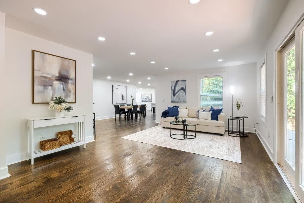 5 bedroom, 5 bathroom, 4,451 sq ft single family residence for sale at 2368 Fenhurst Place, Dunwoody, GA 30338 — photo 5