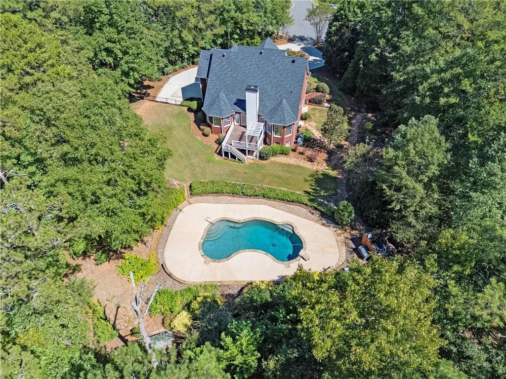 4 bedroom, 5 bathroom, 3,899 sq ft single family residence for sale at 1100 Coday Bluff, Athens, GA 30606 — photo 4