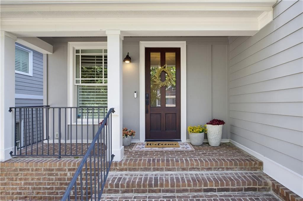 5 bedroom, 5 bathroom, 4,525 sq ft single family residence for sale at 1090 Mendell Circle, Atlanta, GA 30319 — photo 3