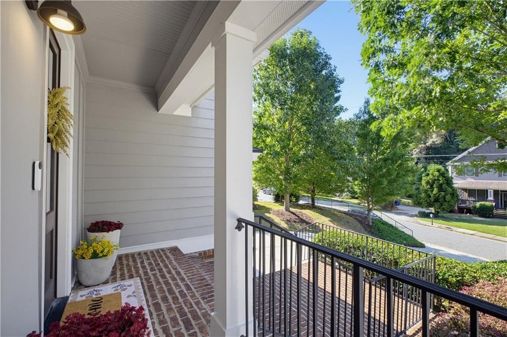 5 bedroom, 5 bathroom, 4,525 sq ft single family residence for sale at 1090 Mendell Circle, Atlanta, GA 30319 — photo 5