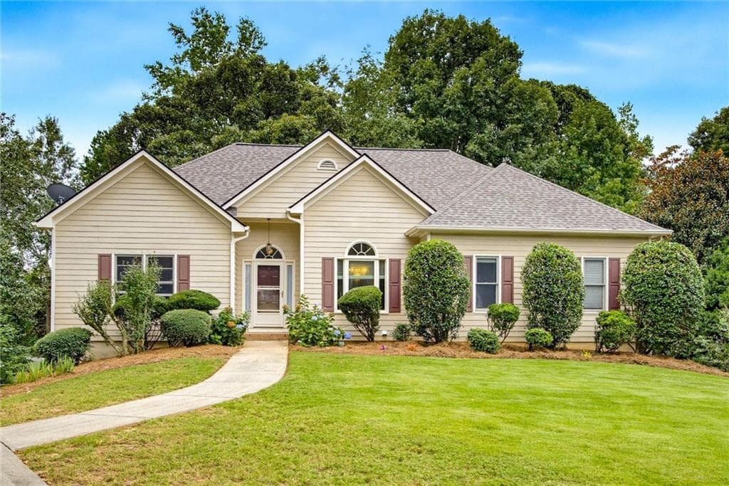4 bedroom, 4 bathroom, 2,822 sq ft single family residence for sale at 4090 Chestnut Springs Court, Cumming, GA 30041