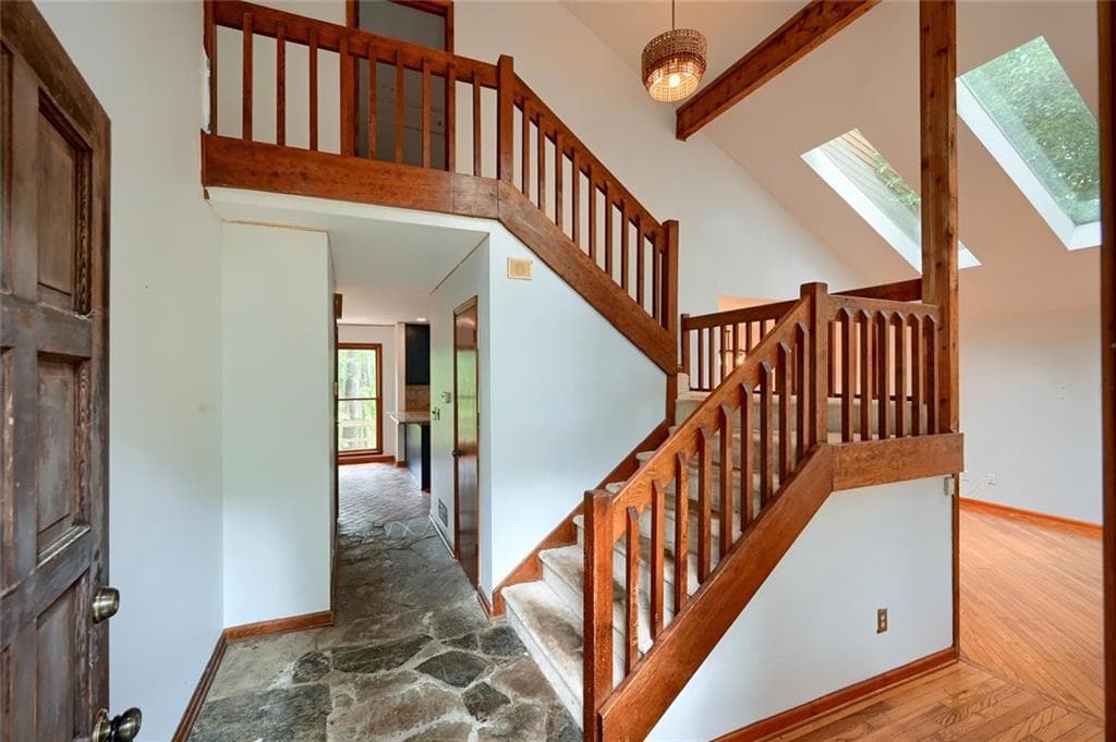 4 bedroom, 3 bathroom, 3,016 sq ft single family residence for sale at 1176 Ashley Lake Drive, Marietta, GA 30062 — photo 3