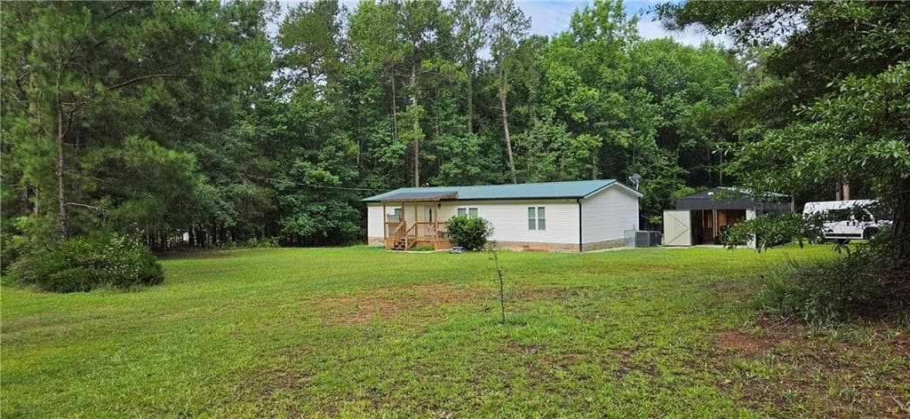 3 bedroom, 2 bathroom, 1,344 sq ft single family residence for sale at 244 Timberline Road, Jackson, GA 30233 — photo 2