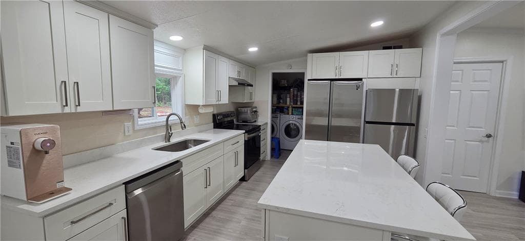 3 bedroom, 2 bathroom, 1,344 sq ft single family residence for sale at 244 Timberline Road, Jackson, GA 30233 — photo 4