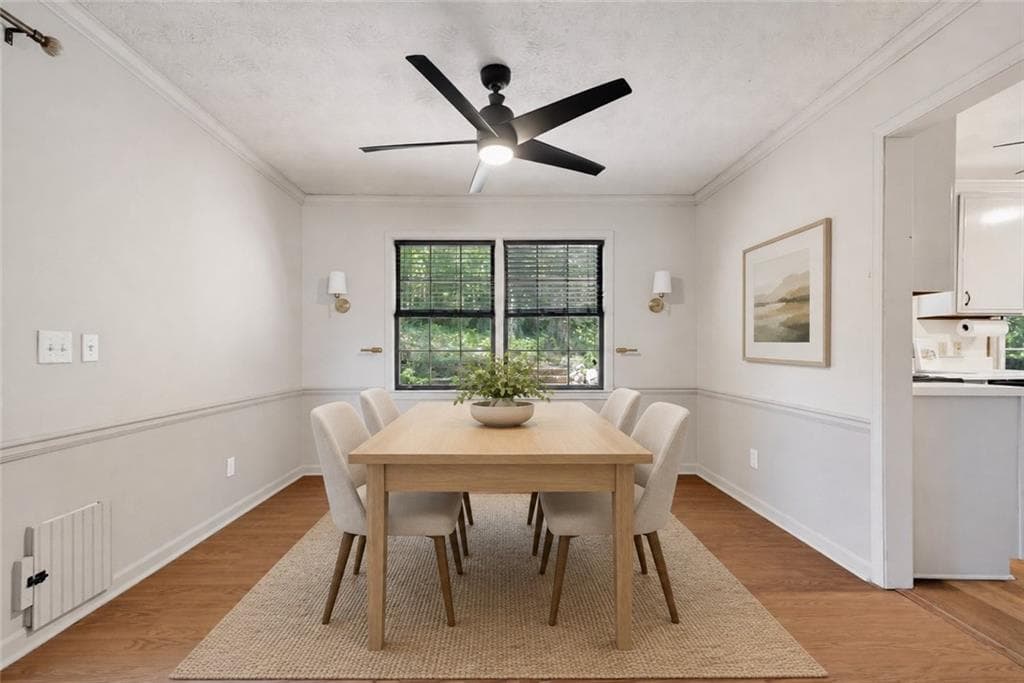 3 bedroom, 2 bathroom, 1,830 sq ft single family residence for sale at 2845 Wood Forest, Marietta, GA 30066 — photo 9